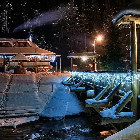 U Dobreho Pastiera בית חווה רוז'ומברוק