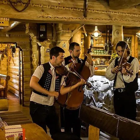 U Dobreho Pastiera Фермерский дом *